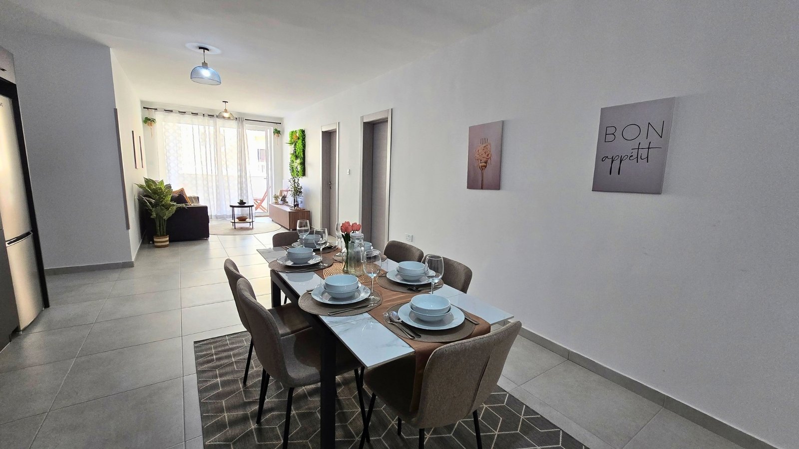 Apt4-Living-Room-Kitchen-07