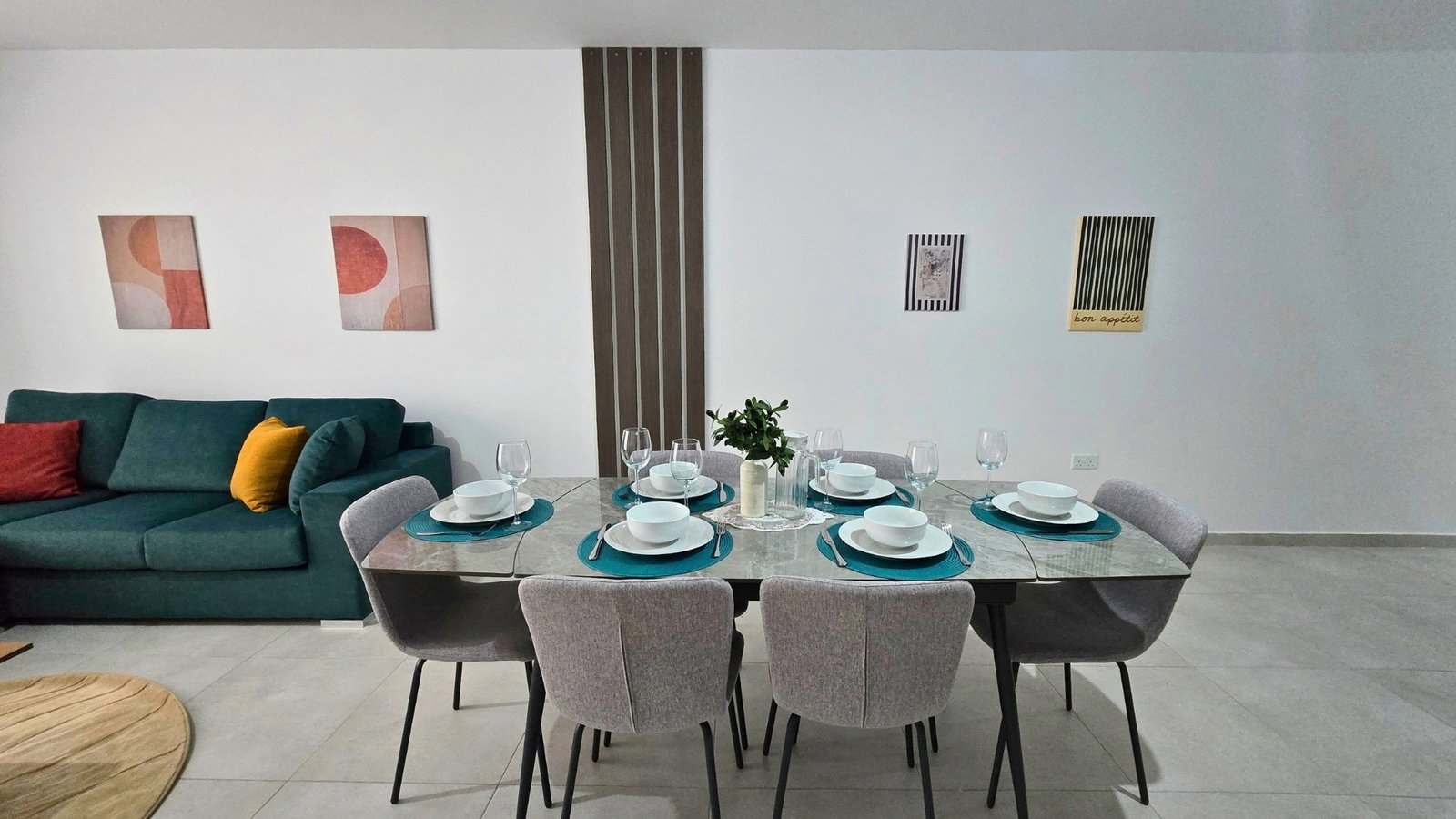 Apt6-Living-Room-Kitchen-11